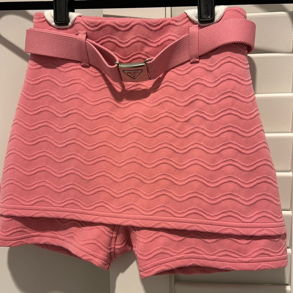 Prada mini skort w logo belt